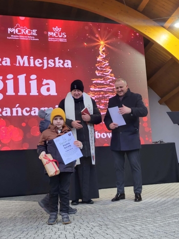 Wręczenie nagród w konkursie - Nie daj się zwycieżyć złu, ale zło dobrem zwyciężaj (5).jpeg