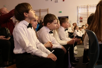 Spotkanie bożonarodzeniowe i V Koncert Kolęd i Pastorałek (15).JPG