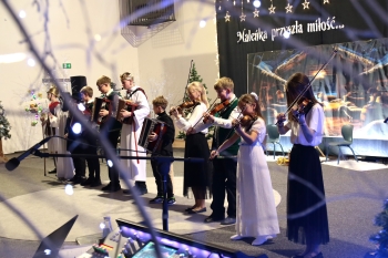 Spotkanie bożonarodzeniowe i V Koncert Kolęd i Pastorałek (22).JPG