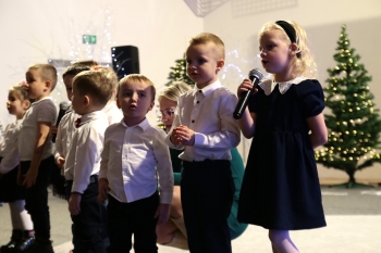 Spotkanie bożonarodzeniowe i V Koncert Kolęd i Pastorałek (53).JPG