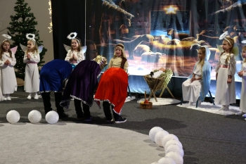 Spotkanie bożonarodzeniowe i V Koncert Kolęd i Pastorałek (75).JPG