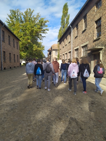 Wycieczka klasy VIII do Auschwitz-Birkenau (26)