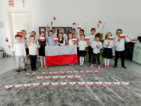 Obchody Święta Niepodległości w naszym Przedszkolu …