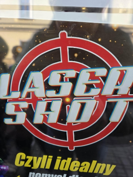 Szkolny wyjazd na Laser Shot...
